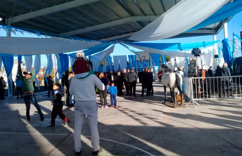 En B° Granadero Pringles se inauguró un playón deportivo de usos múltiples