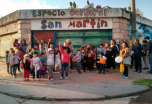 Ni la lluvia pudo frenar el pre corso de carnaval en Espacio Cultural San Martín