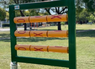 La Plaza de la Amistad de B° Ampliación Poeta Lugones cuenta con juegos nuevos