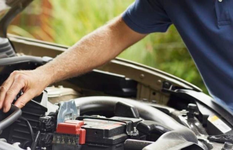 ¿Tenes el auto parado hace muchos días? ¿No te arranca? Leé estas recomendaciones