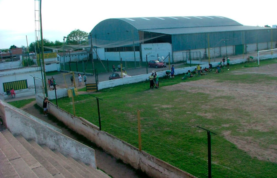 La cuarentena y los clubes de barrio: un pelotazo en contra