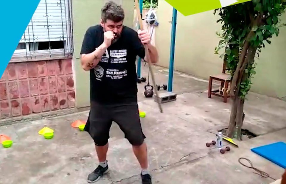 Día internacional del deporte: Diego Sívori nos enseña una rutina para hacer desde casa