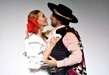 A través de la danza, Cecilia Dericia y Gustavo Leymon participaron de un mensaje de esperanza nacional