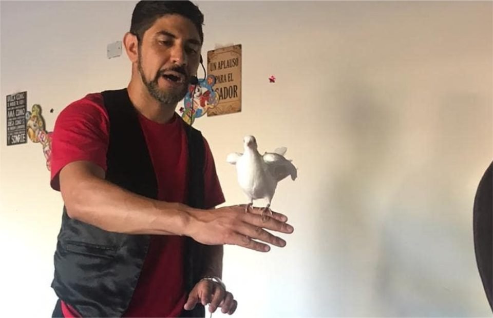 Magia en casa de la mano del “Mago Martín”