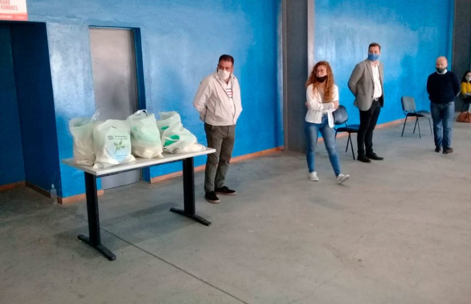 Comenzó la entrega de kits sanitarios para sectores vulnerables