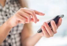 ¿Cómo funciona la línea gratuita para “primeros auxilios psicológicos”?