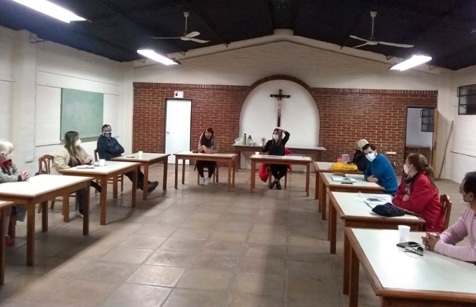 Segunda reunión entre instituciones barriales para aunar esfuerzos contra la pandemia