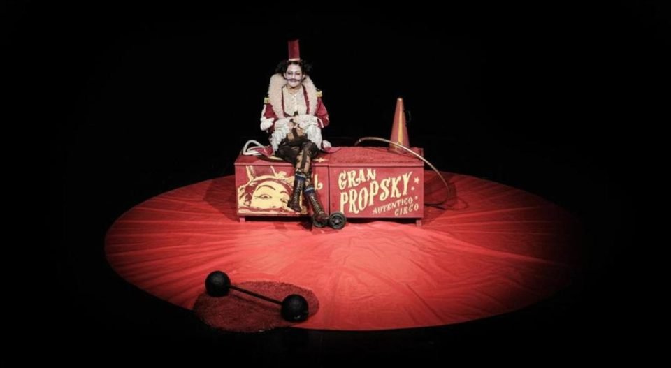 Este domingo, unipersonal de circo y humor para toda la familia