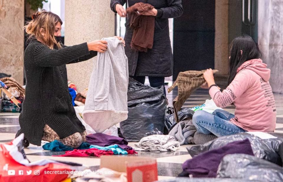 Con la campaña “Ponele el pecho al frío” se recolectaron más de 4 toneladas de abrigo