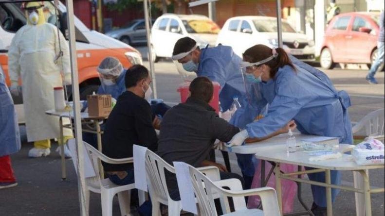 El COE dispuso un cordón sanitario en los barrios Zumarán, Marqués y Juan B. Justo