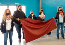 En el Parque Educativo Norte, entregaron 50 frazadas para familias de la zona norte