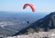 Sentite libre: Dónde hacer en Córdoba tu vuelo de bautismo en parapentes Parapente