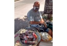 Ganarse la vida: Ariel sufrió un ACV y necesita ayuda para salir adelante con la venta de salame y queso Ariel