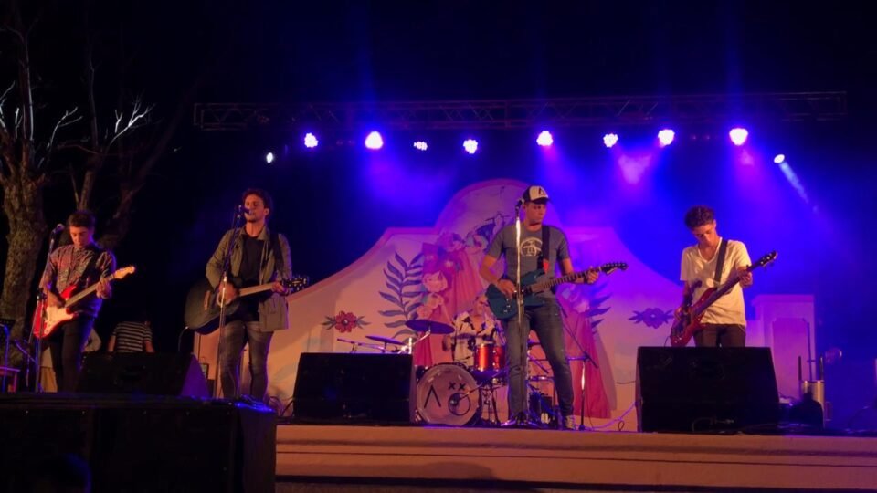 A puro rock conocemos la banda cordobesa “Apolo”