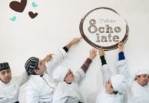 Chocolate, inclusión y amor los ingredientes con los que trabajan en la chocolatería artesanal “8cholate “
