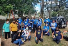 Mujeres que transforman: Las Omas empezaron a reciclar vidrio por un objetivo OMAS