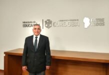 Luis Luna se convirtió en el “Profesor Distinguido del año” de Córdoba Profesor Distinguido
