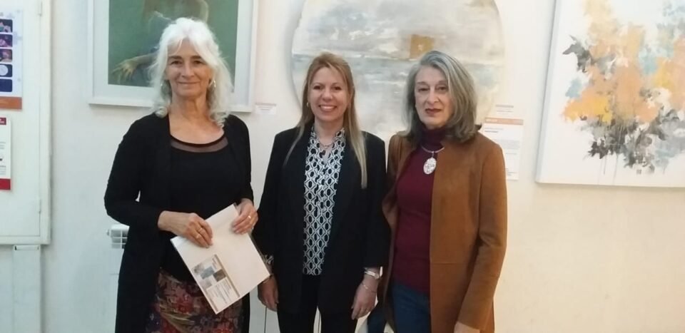 Comienza la muestra de pintura de artistas visuales en Carlos Paz