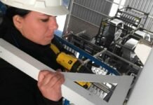 Fernanda Álvarez: de barrio Los Paraísos, a ser premiada como “Electricista del año” Fernanda Álvarez