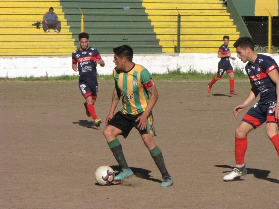 Se retira el “Piojo” Ocón, último gran ídolo en la historia “luminosa”