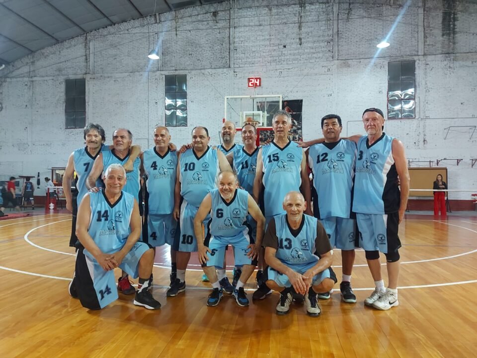 Las categorías +55 y +60 de Matienzo dieron cátedra en el Torneo Argentino de básquet para veteranos