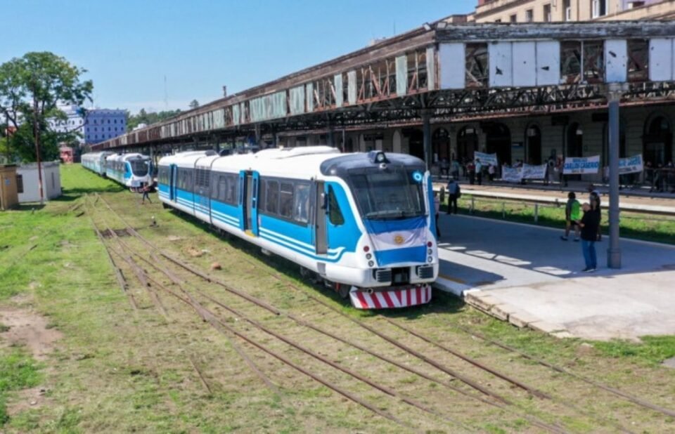 Tren Metropolitano