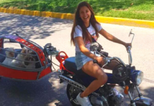 La cordobesa viajera que se va de vacaciones en moto y con sus cinco perros Perros