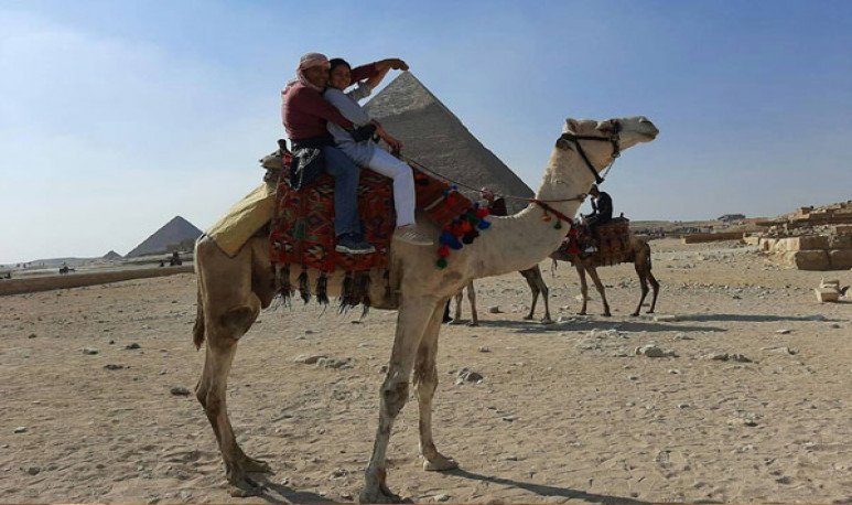 La increíble historia del mago cordobés que trabaja en un circo de Egipto