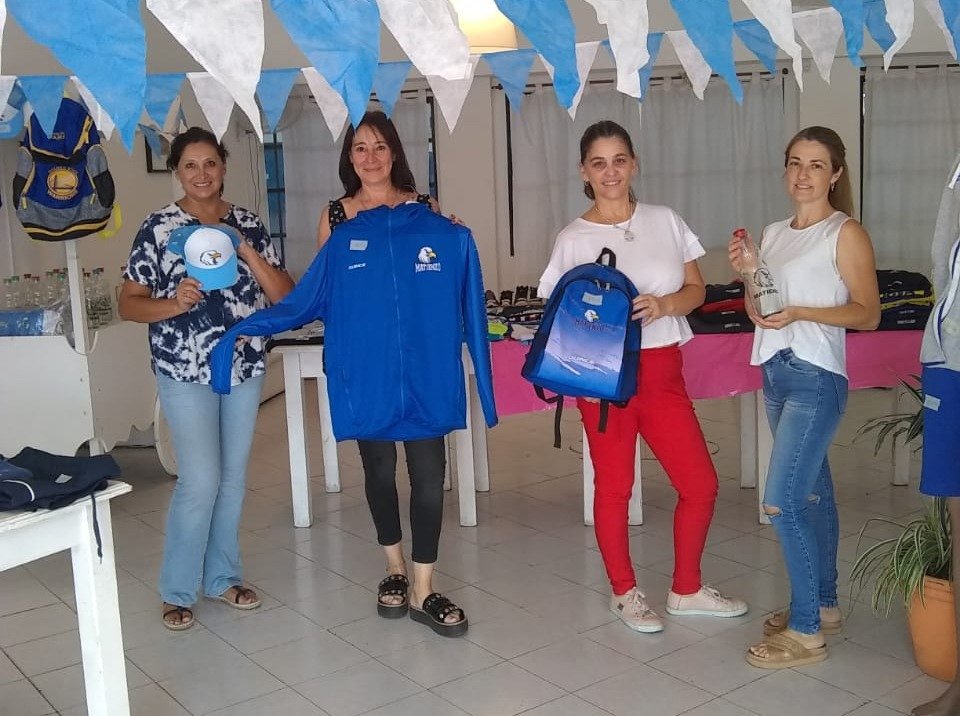 En el Club Matienzo, cada vez más personas aprovechan la Feria Virtual de Segundas Oportunidades