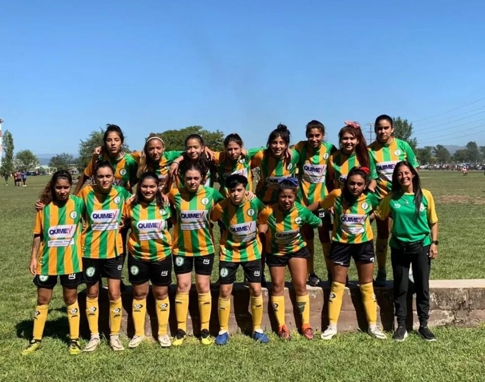 Liliana Monteros tomó el mando del fútbol femenino en Huracán de barrio La France