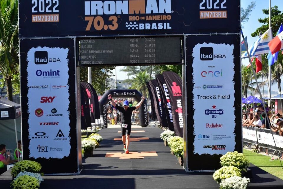El Iron Man de Córdoba: Dino Rizzi compitió 70 Km en el torneo de Río de Janeiro