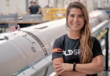 De Poeta al espacio: es cordobesa y forma parte de un equipo que lanzará un cohete Cohete
