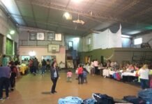 El Centro Vecinal de B° Los Paraísos realizó su primera Feria de Emprendedores