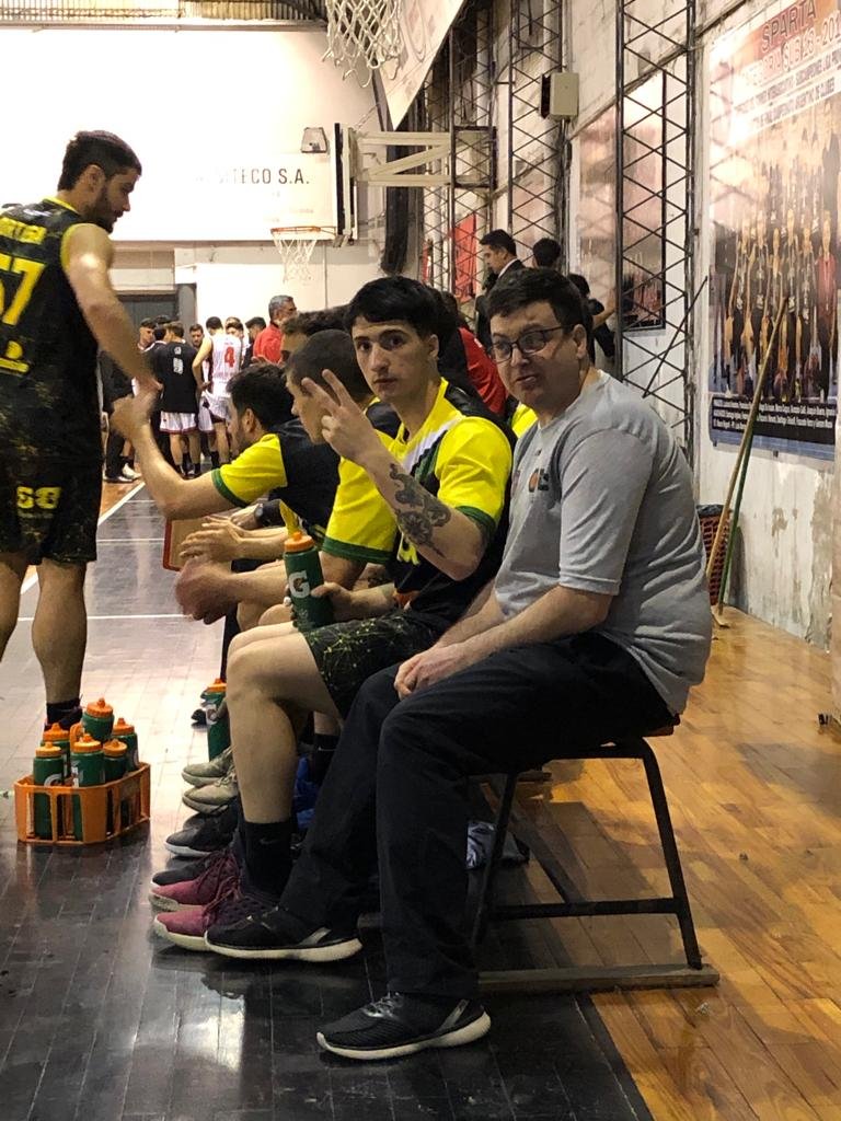 Santiago “Tato” Lavezzo, utilero del Club Poeta Lugones, formó parte del Seleccionado Federativo de Córdoba que disputó el Super 6