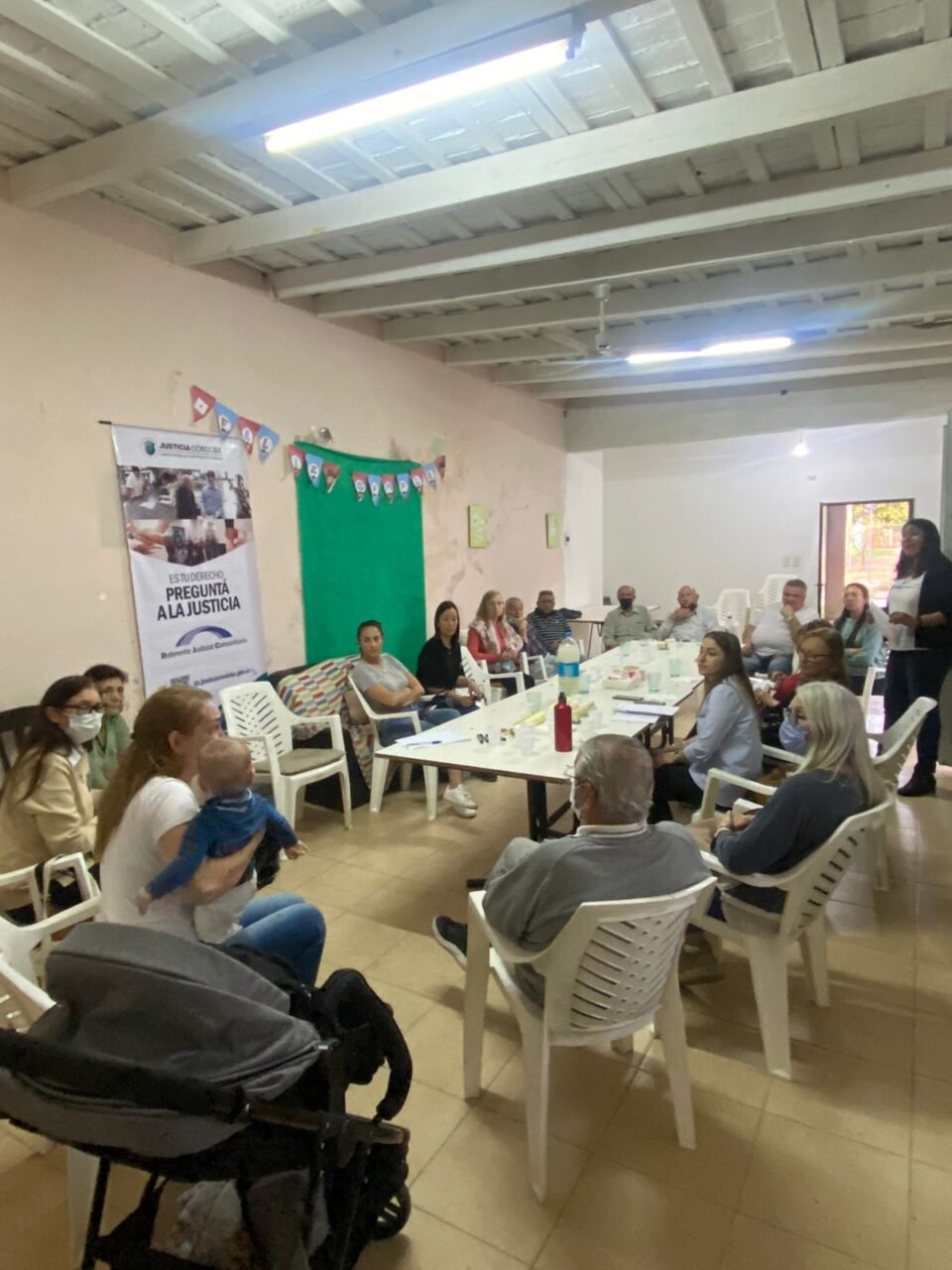 Referentes Judiciales Comunitarios se reunieron en el Centro Vecinal de B° Las Magnolias