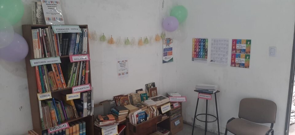 Referentes Judiciales inaugurarón una Biblioteca Comunitaria en el Centro Vecinal de B° Sargento Cabral