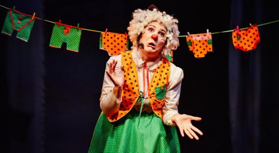 “A la vuelta”: el primer festival de artes escénicas para las infancias