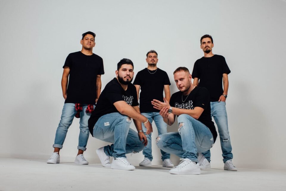 ABUSATE CUMBIA celebra sus 10 años de vida a pura música y diversión