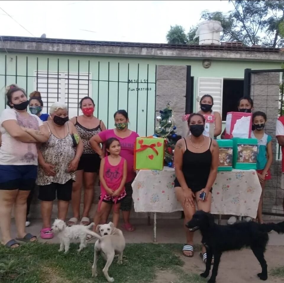Proyecto Dar-Te invita a que más voluntarios se sumen al armado de cajas navideñas