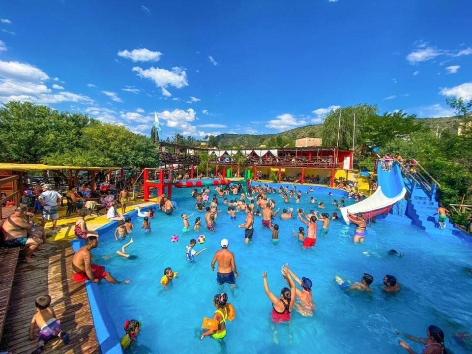 Parques acuáticos para disfrutar este fin de semana en familia