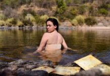 La obra de teatro “Yo no conocí a Stanislava” se presenta durante los domingos de marzo en el Teatro La Chacarita