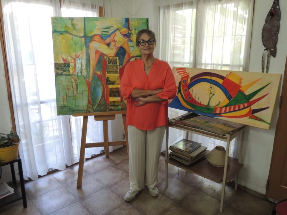 El CPC Monseñor Pablo Cabrera presentó la muestra plástica “Temple y Mixturas”, a cargo de la artista Marta Berardi
