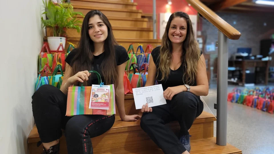 “Manos a la masa” lanzó su primer juguete inclusivo para cocinar de verdad