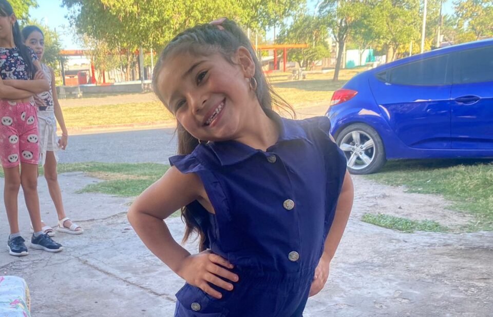 “La Fran”: La mini cantante cordobesa que sueña con triunfar en el cuarteto