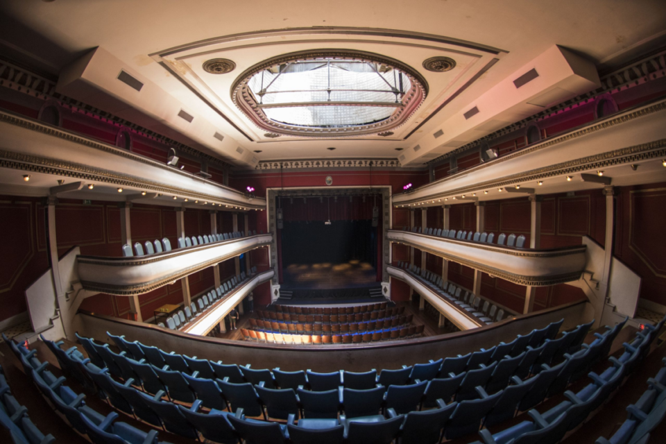 Teatro Comedia