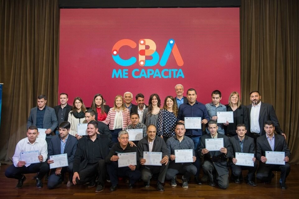 “CBA Me Capacita” llega a los Parques Educativos de la ciudad