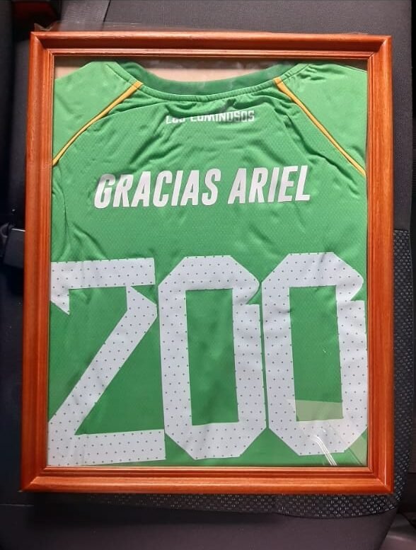 Ariel Vía cumplió 200 partidos con la camiseta de Huracán de B° La France