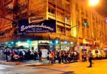 “¡Que vivan los bares!”: la propuesta de “jams” de lectura en Córdoba