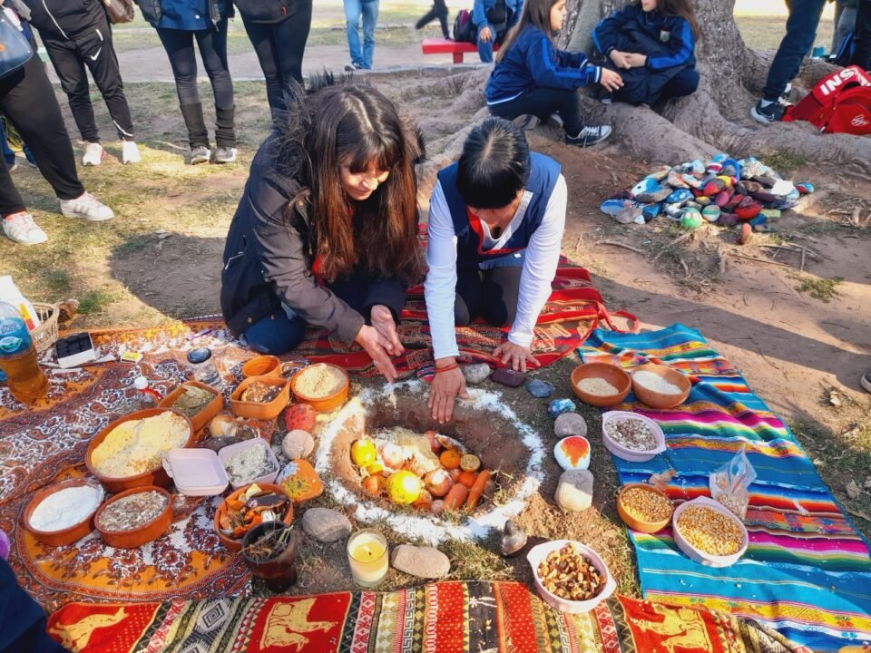 El Instituto Juvenilia participó de la “Celebración de la Pachamama”