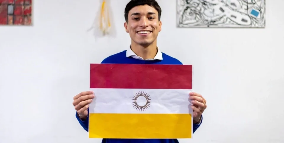 Vecino de la Zona Norte creó la bandera de la Ciudad de Córdoba